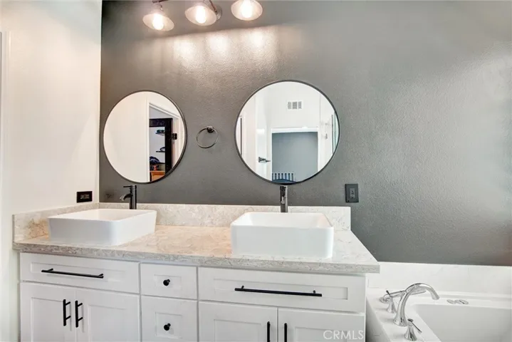 dual vanity