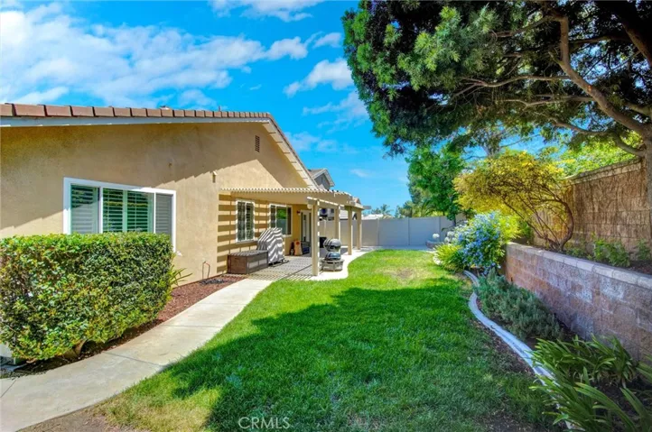 1464 Pinewood Drive, Corona, California 92881