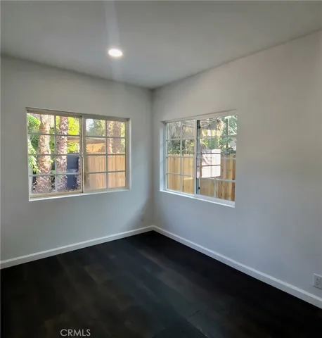 7121 Jumilla, Los Angeles, California 91306
