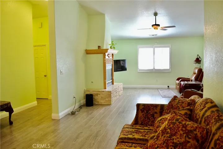 36422 Harold 5th St, Palmdale, California 93550