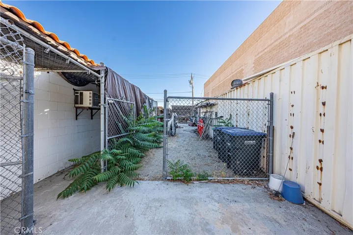 8464 Garvey Avenue, Rosemead, California 91770