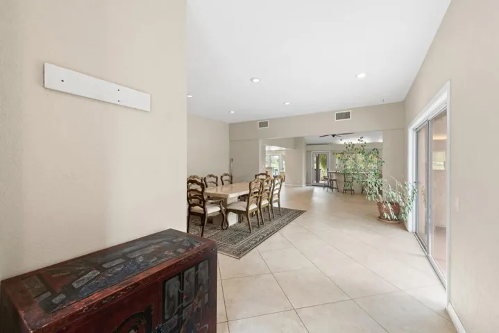 003_Inside Front Entry