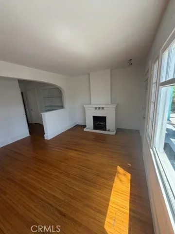 341343 Redondo Avenue, Long Beach, California 90814
