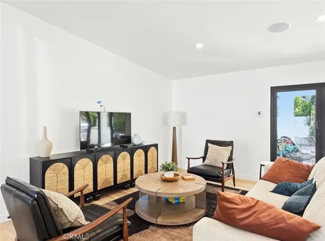 363 W Yorba, Palm Springs, California 92262
