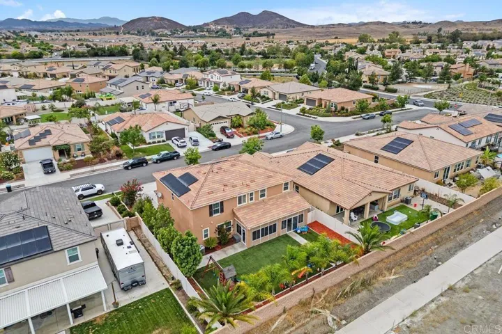 33009 Marin Fields Road, Winchester, California 92596