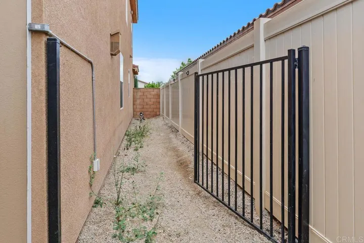 33009 Marin Fields Road, Winchester, California 92596