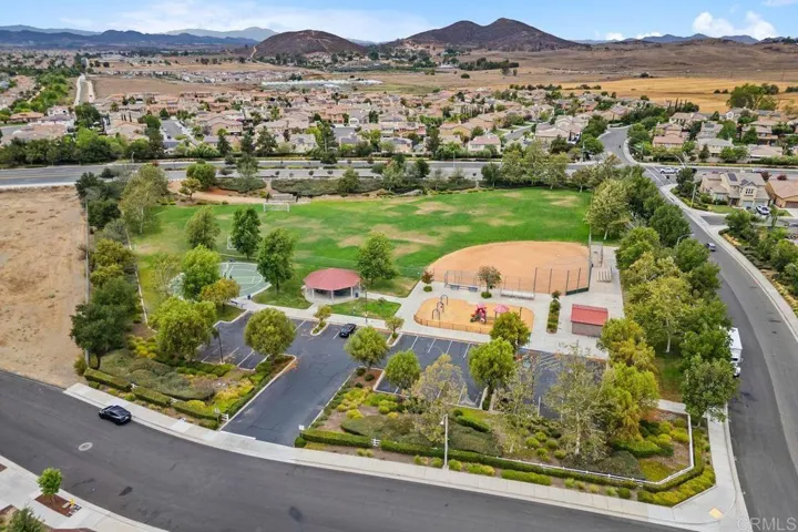 33009 Marin Fields Road, Winchester, California 92596