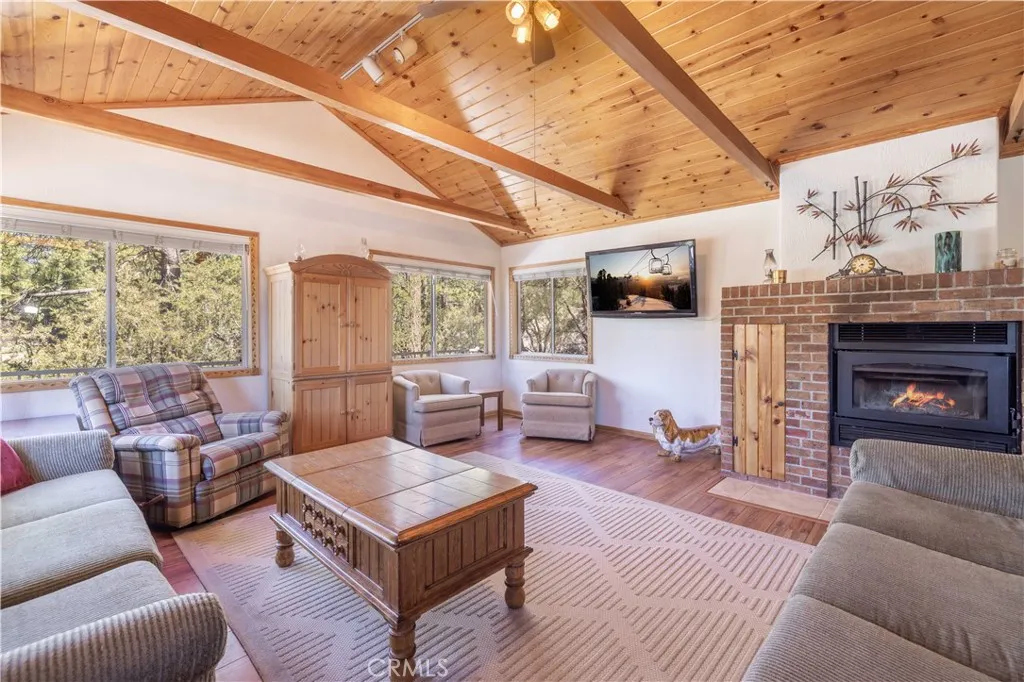 39147 Cedar Dell, Fawnskin, California 92333 — photo 5