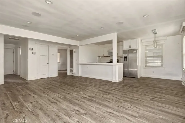 38587 E 9th Street, Palmdale, California 93550