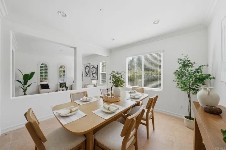 2697 Ponderosa Court, Escondido, California 92027