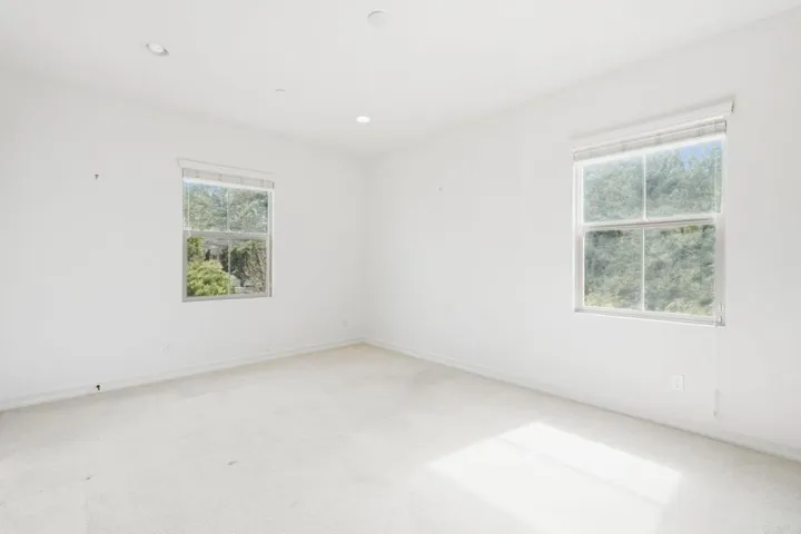 2697 Ponderosa Court, Escondido, California 92027