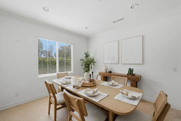 2697 Ponderosa Court, Escondido, California 92027