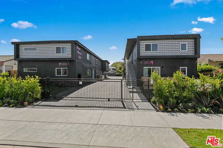 2922 Hauser Boulevard 3, Los Angeles, California 90016