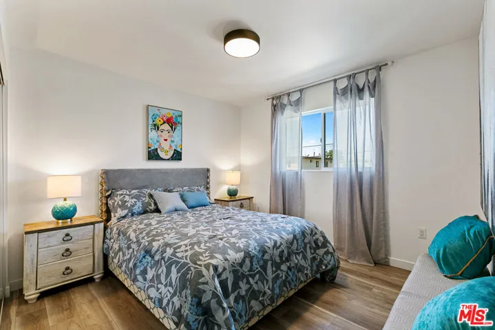 2922 Hauser Boulevard 3, Los Angeles, California 90016