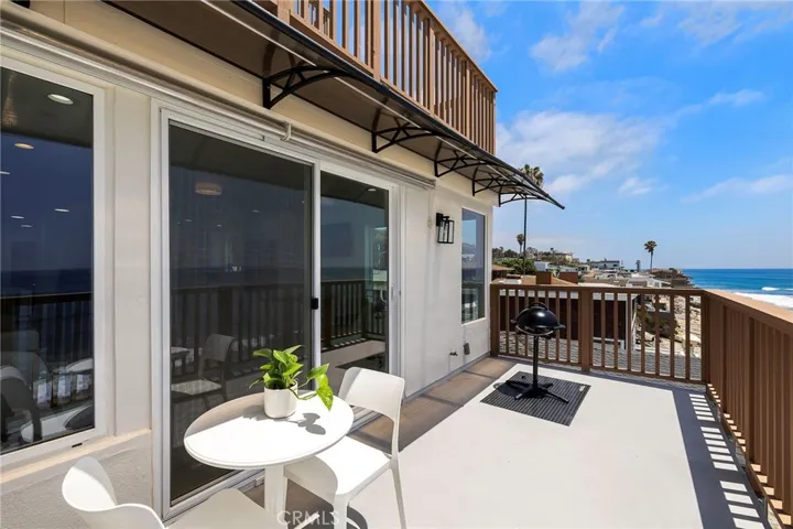 1045 Gaviota Drive B, Laguna Beach, California 92651