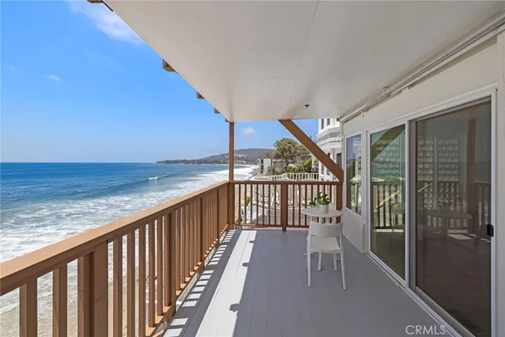 1045 Gaviota Drive B, Laguna Beach, California 92651