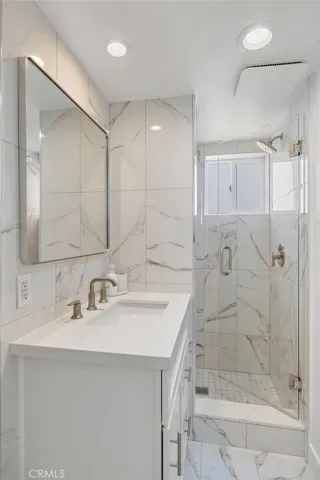 1045 Gaviota Drive B, Laguna Beach, California 92651