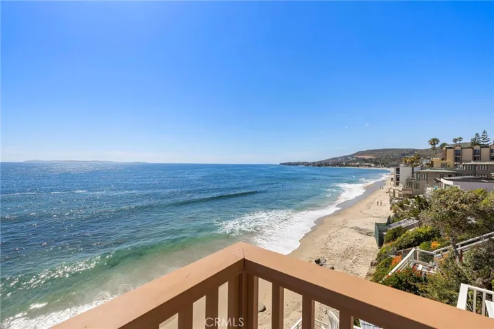 1045 Gaviota Drive B, Laguna Beach, California 92651