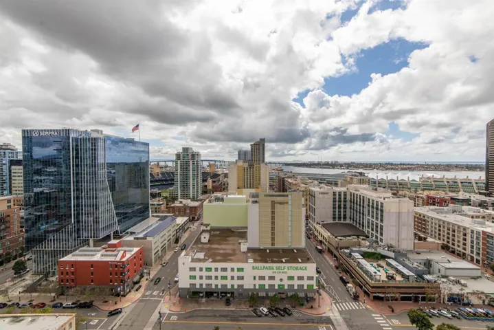575 6th Avenue #1804, San Diego, California 92101