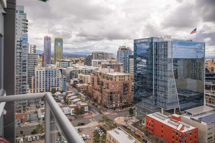 575 6th Avenue #1804, San Diego, California 92101