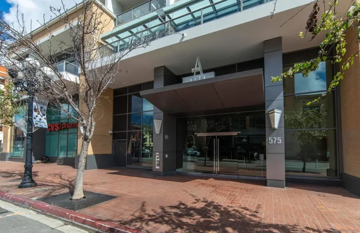 575 6th Avenue #1804, San Diego, California 92101