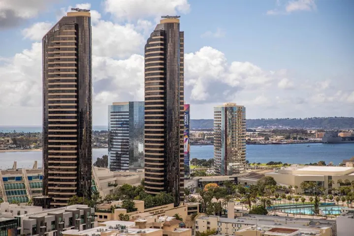 575 6th Avenue #1804, San Diego, California 92101
