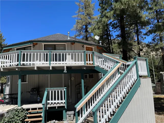 1473 C State Highway 2, Wrightwood, California 92397