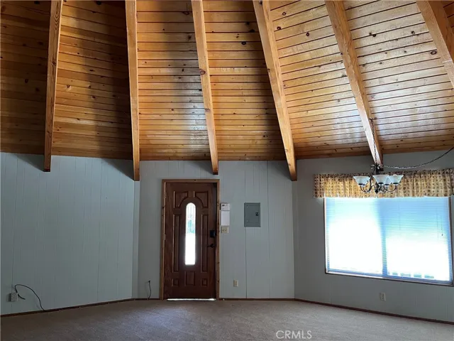 1473 C State Highway 2, Wrightwood, California 92397