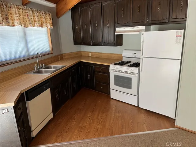 1473 C State Highway 2, Wrightwood, California 92397