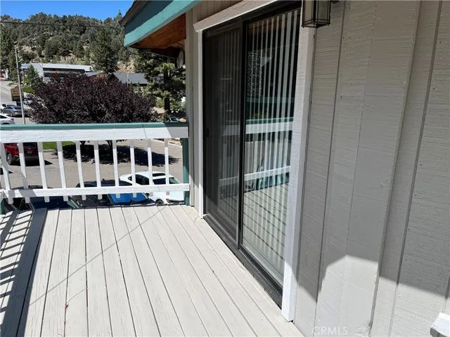 1473 C State Highway 2, Wrightwood, California 92397