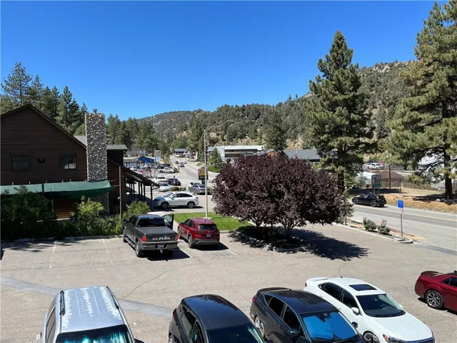 1473 C State Highway 2, Wrightwood, California 92397