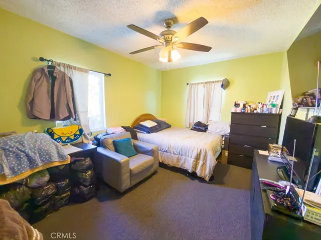UPPER UNIT #4