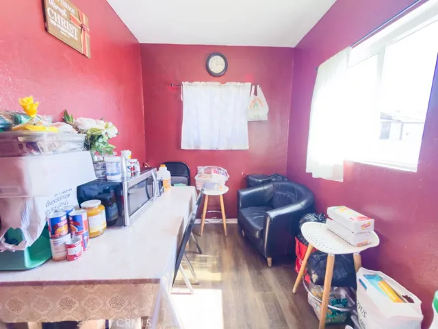 UPPER UNIT #4