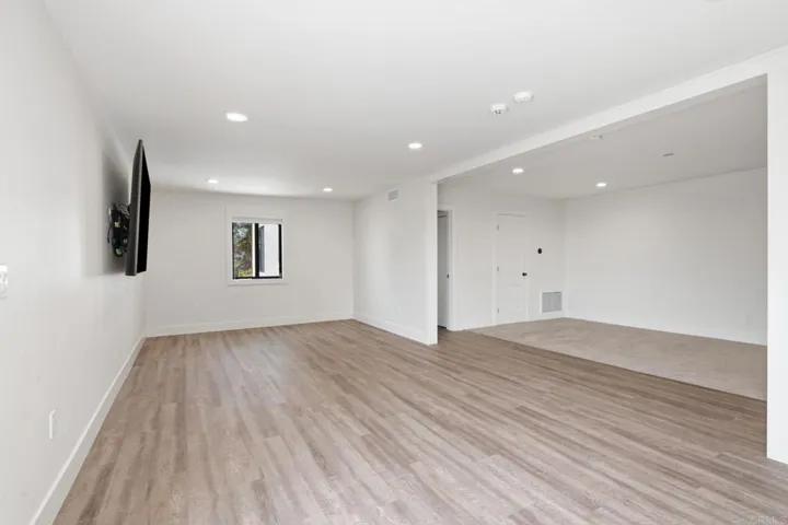 4344 Summit Drive, La Mesa, California 91941