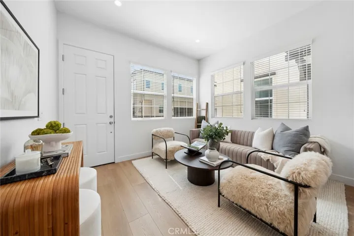 374 Hamilton St B101, Costa Mesa, California 92627