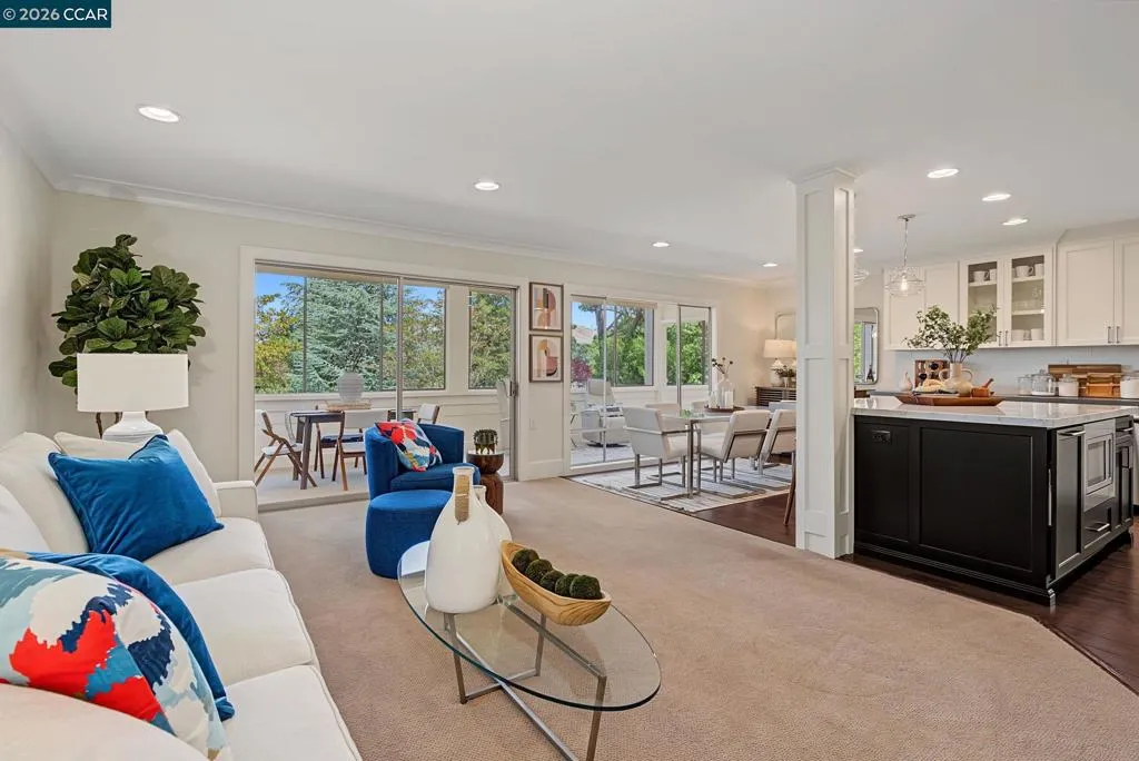 1108 Fairlawn Ct
