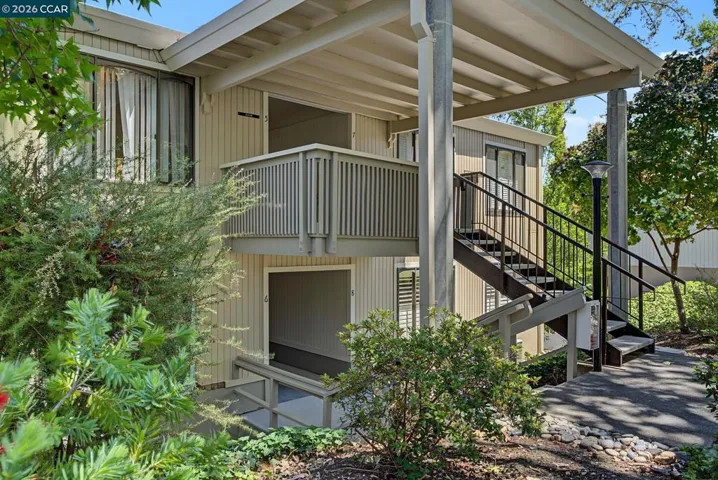 1108 Fairlawn Court 8, Walnut Creek, California 94595
