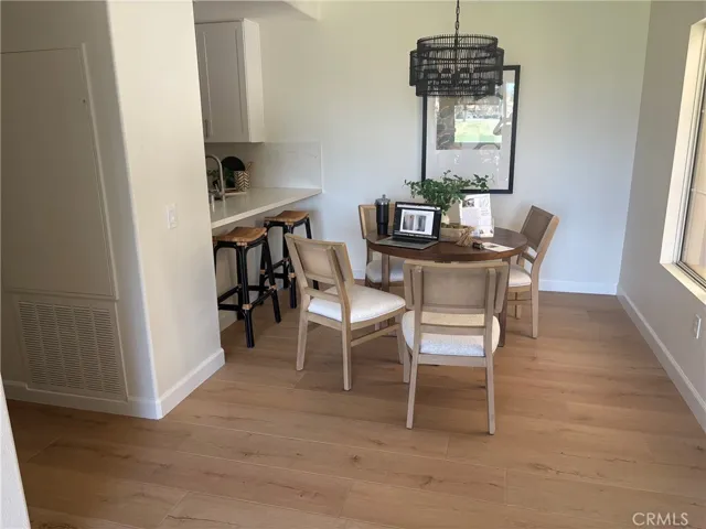 2960 Champion 2301, Tustin, California 92782