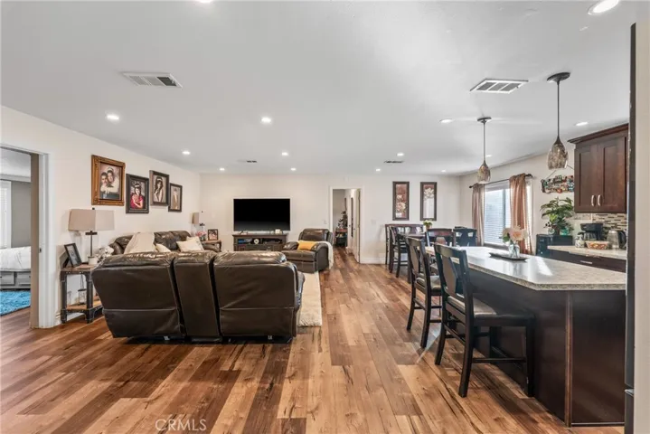 1855 Riverside 195, Ontario, California 91761