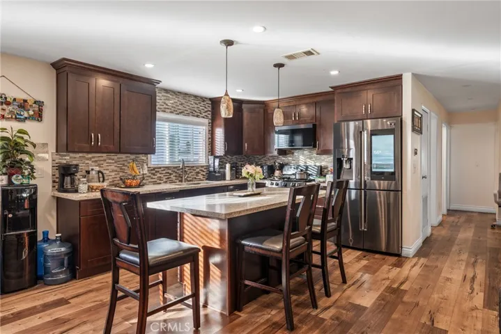 1855 Riverside 195, Ontario, California 91761