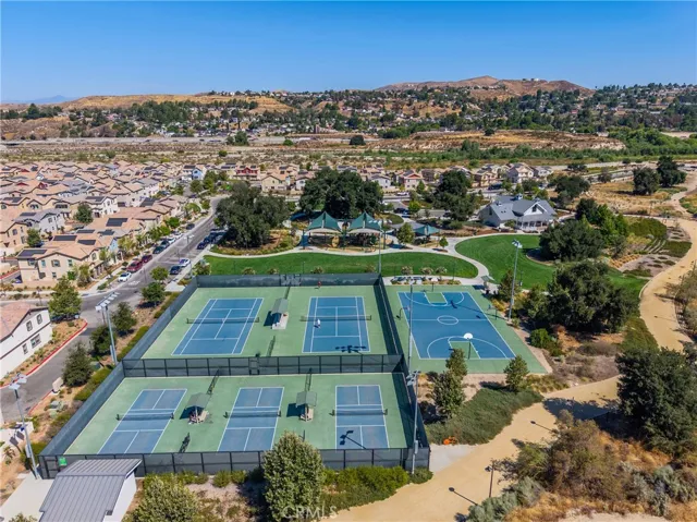 17016 Zion, Canyon Country, California 91387