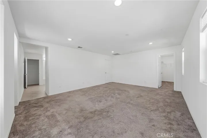 17016 Zion, Canyon Country, California 91387