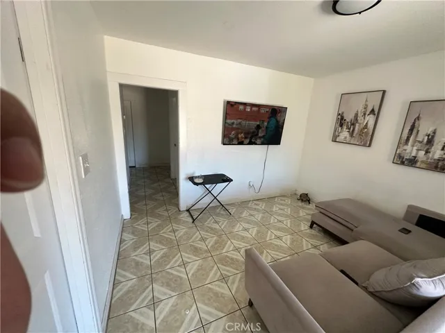 1116 W 78th, Los Angeles, California 90044