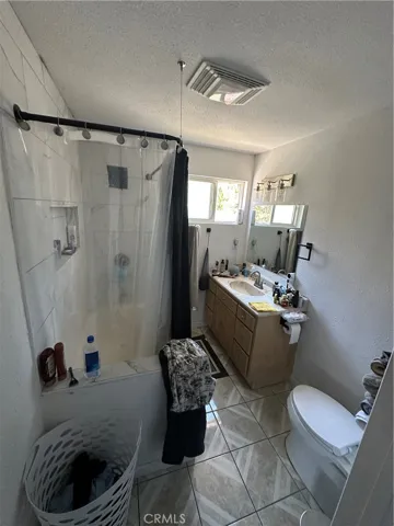 1116 W 78th, Los Angeles, California 90044