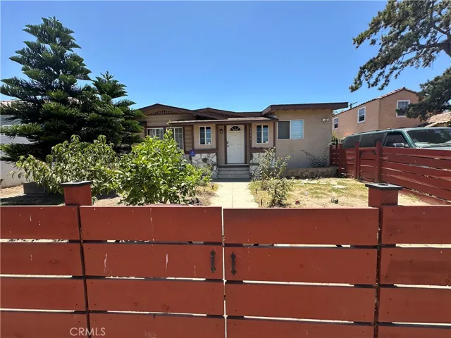 1116 W 78th, Los Angeles, California 90044