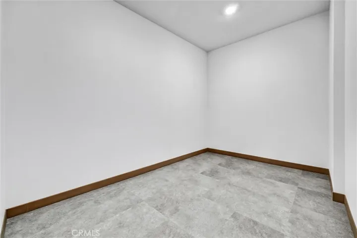 105 Baluster, Irvine, California 92618