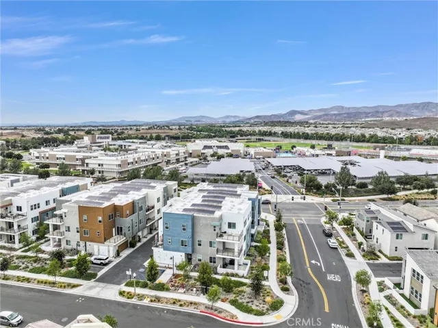 105 Baluster, Irvine, California 92618