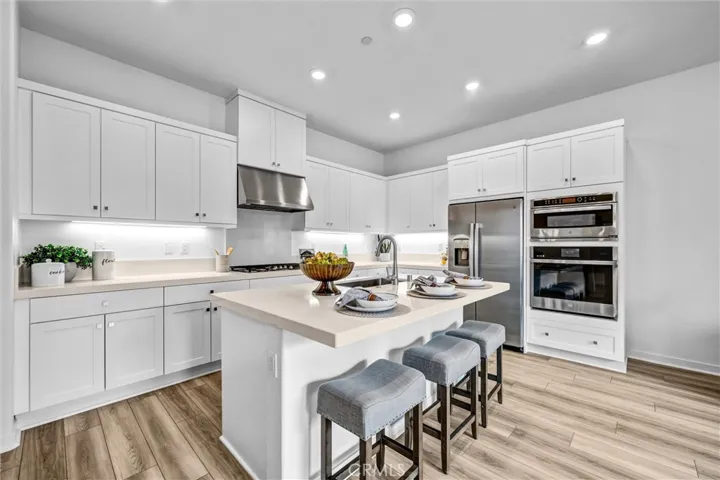 105 Baluster, Irvine, California 92618
