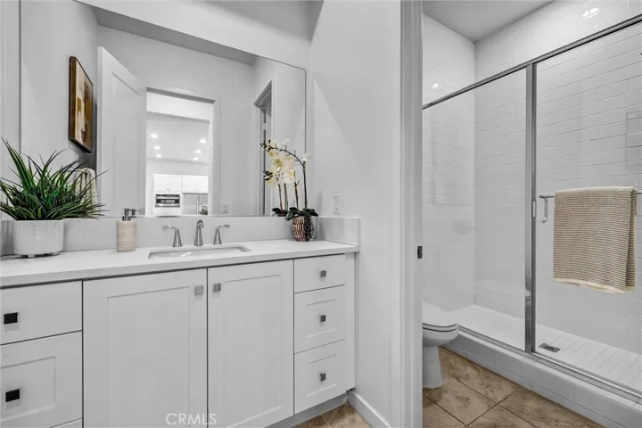 105 Baluster, Irvine, California 92618