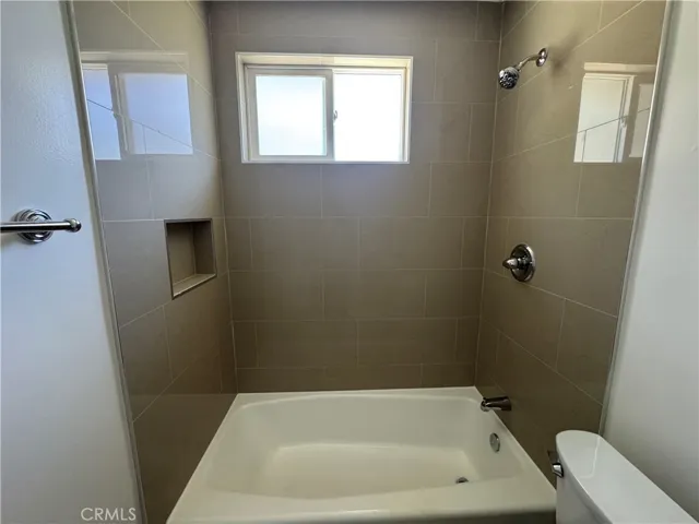 15226 Normandie B, Gardena, California 90247